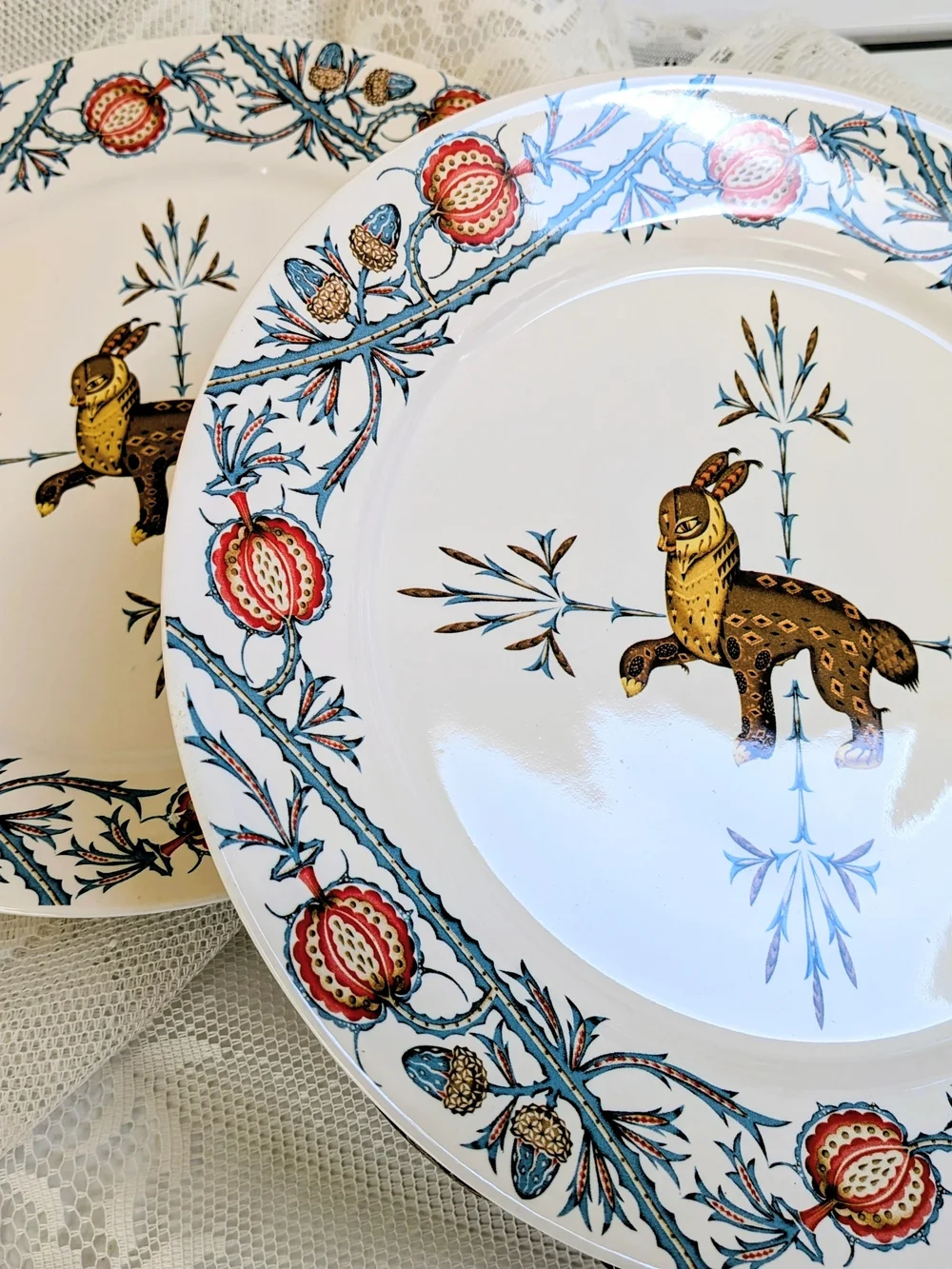 Set Of 2 UNUSED West Elm KLAUS HAAPANIEMI Rabbit Motif Ceramic Dinner Plate 9